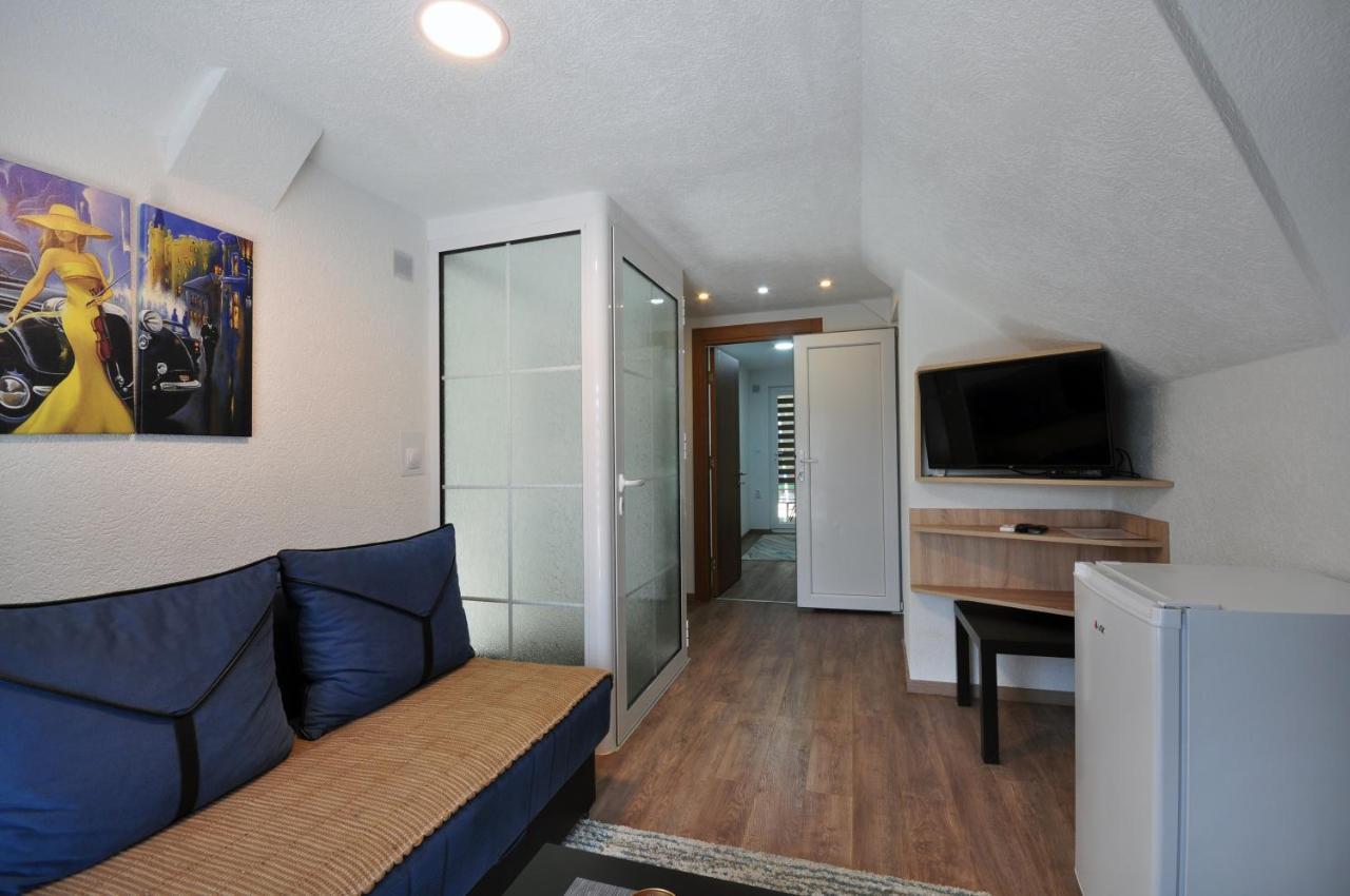 Stil Park Apartmani Vrnjačka Banja Esterno foto
